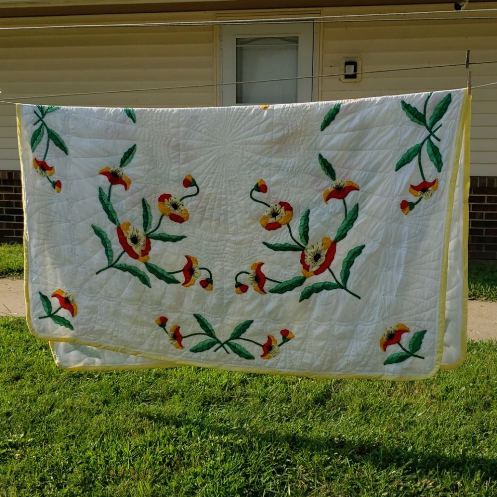 LAST OFFER* NEW Twin Size Quilt Hand Quilted Fall Winter Home Decor Applique - Picture 5 of 8